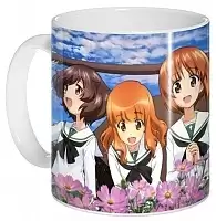 ������ Girls und Panzer - Saori Takebe, Yukari Akiyama