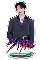   Stray Kids